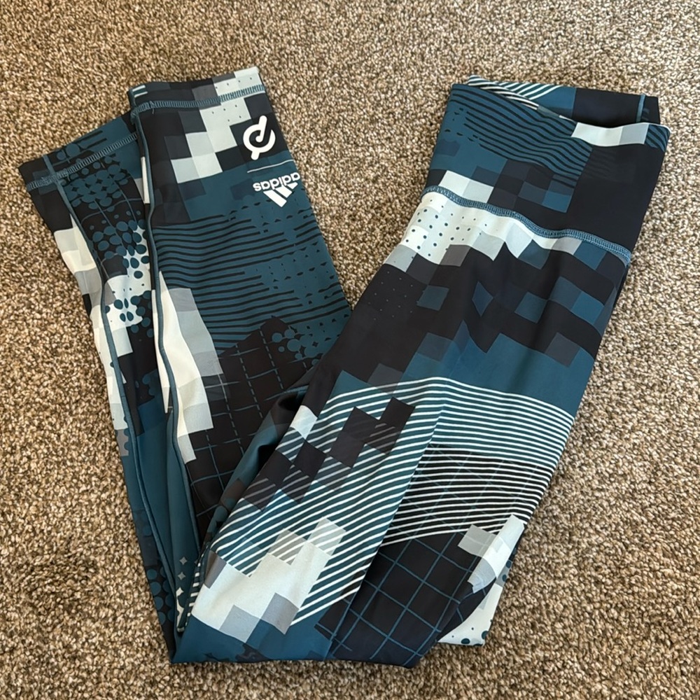 ADIDAS X PELOTON LEGGINGS